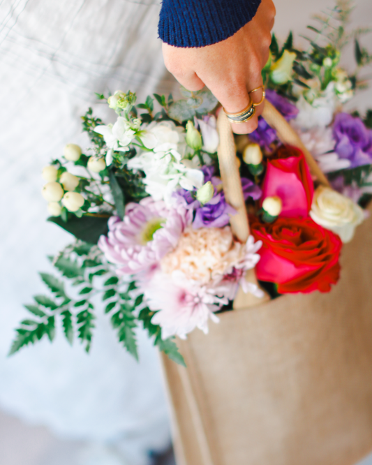 Bottle and Bloom Gift Set